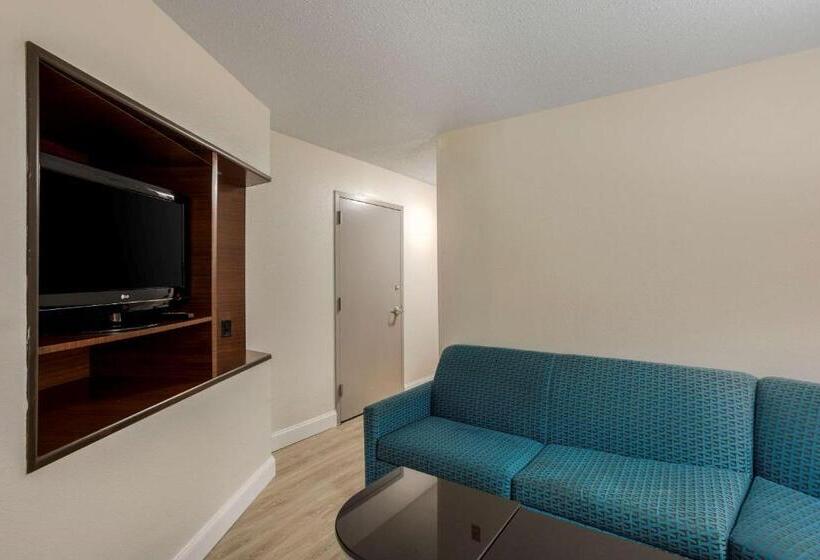 Люкс Адаптированный для Инвалидов, Comfort Inn & Suites Mt. Laurelphiladelphia