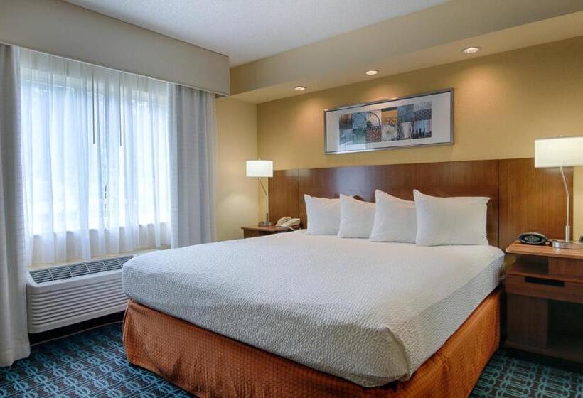 Президентский Люкс, Fairfield Inn & Suites Jacksonville Airport