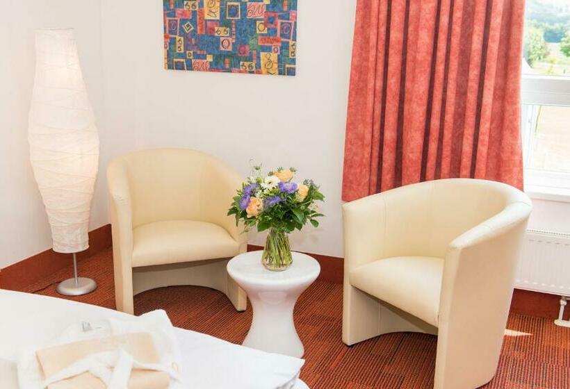 Номер Стандарт Вид на Парк, H2o Hotel Therme Resort, Für Familien Mit Kindern