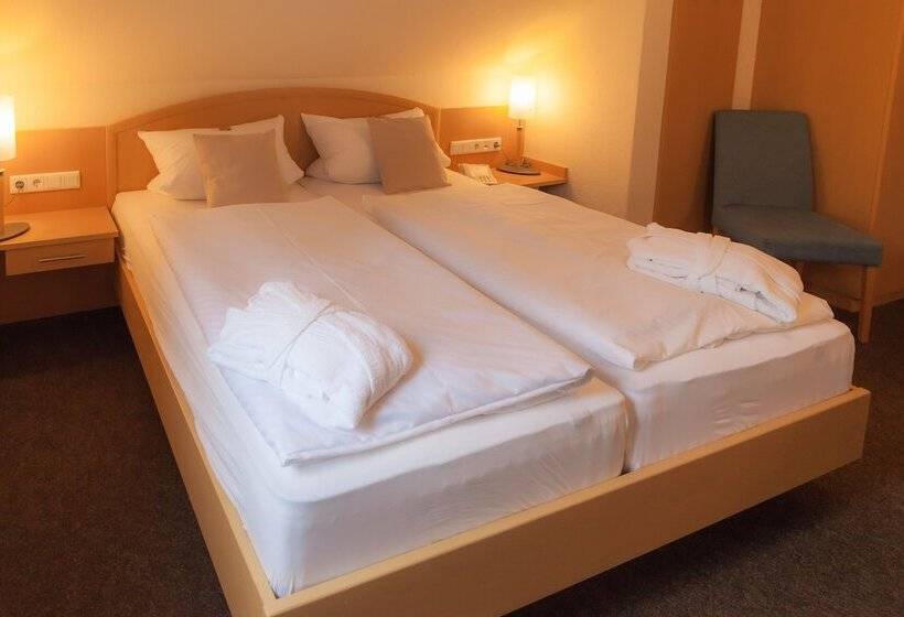 Номер Стандарт Индивидуальный, Landhotel Hermannshöhe