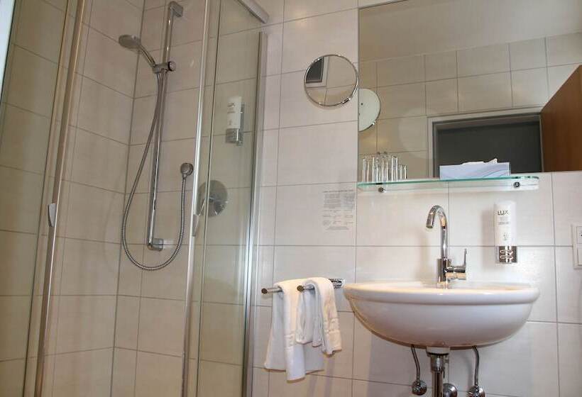 Номер Стандарт Индивидуальный, Landhotel Hermannshöhe