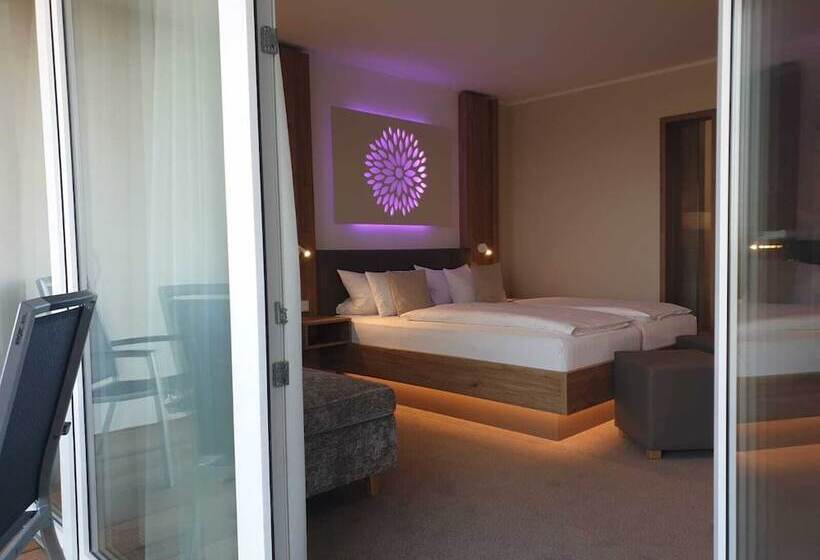 Полулюкс, Landhotel Hermannshöhe