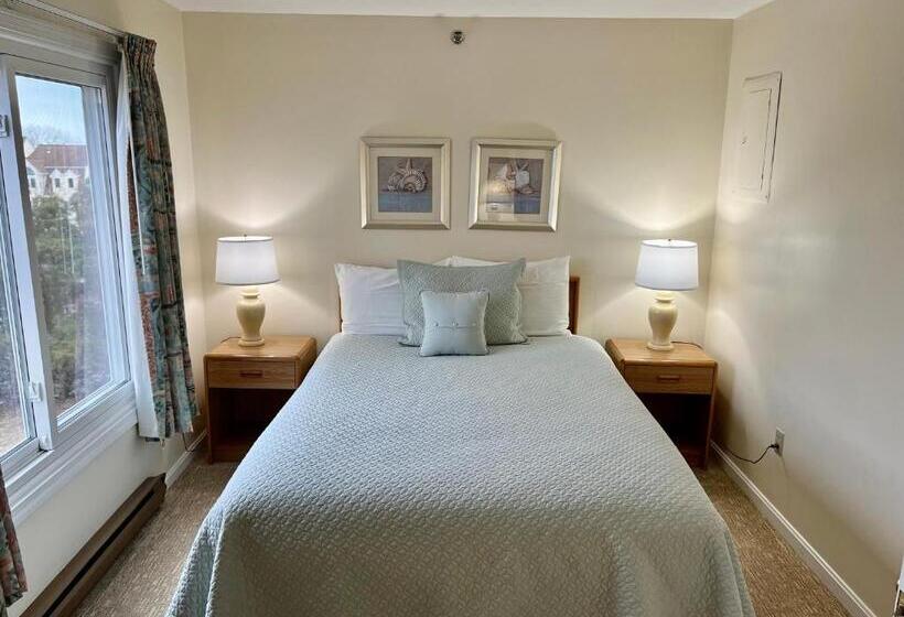 Люкс 2 Спальни, Elmwood Resort