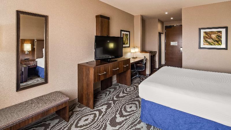 Люкс Адаптированный для Инвалидов, Best Western Plus Williston Hotel & Suites