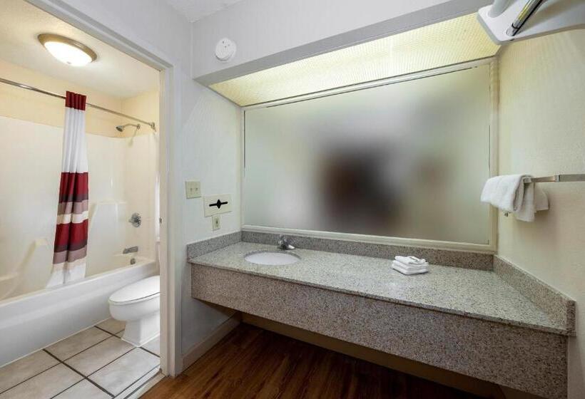 Номер Стандарт 2 Двуспальные Кровати, Red Roof Inn & Suites Wytheville