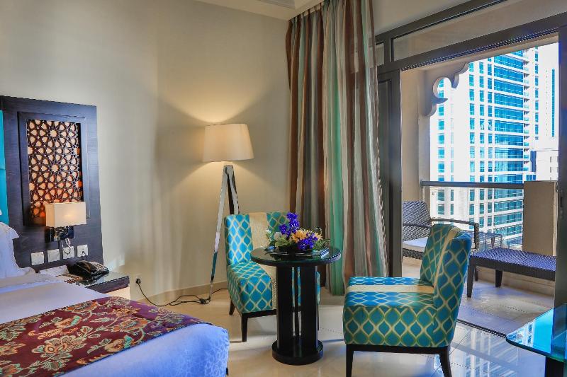 اتاق لوکس با چشم‌انداز دریا, Bahi Ajman Palace