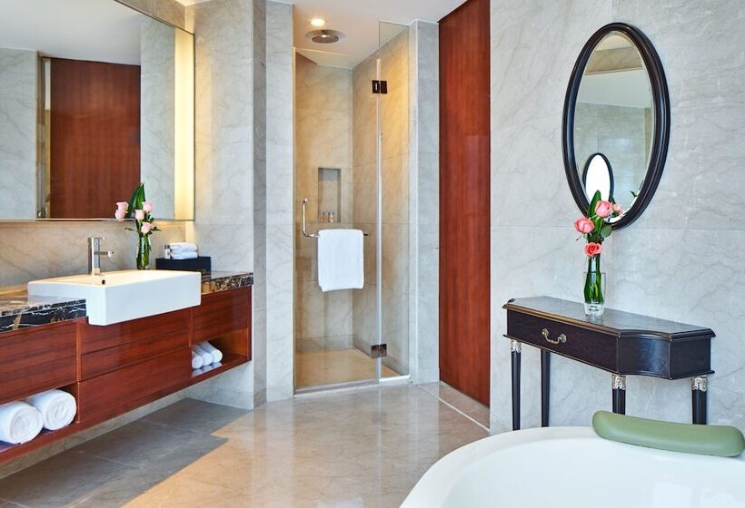 Номер Премиум, Crowne Plaza Zhenjiang, An Ihg