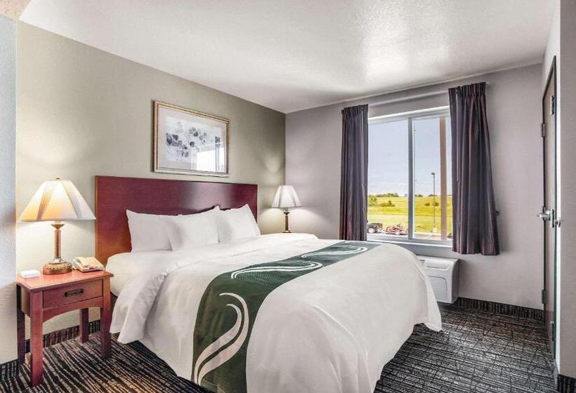 带大床的标准间, Quality Inn Parsons North