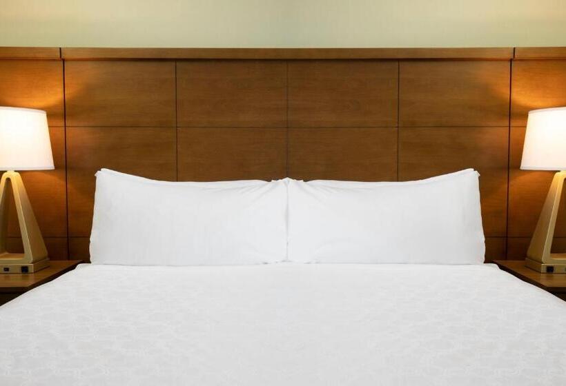 Люкс Кровать Кинг, Staybridge Suites Reno Nevada, An Ihg