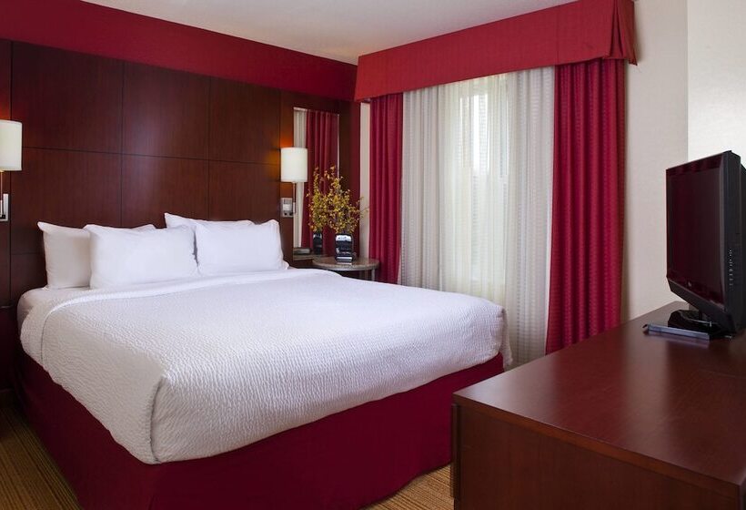 Люкс, Residence Inn By Marriott Covington Northshore
