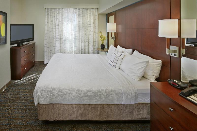 스위트, Residence Inn By Marriott Waldorf