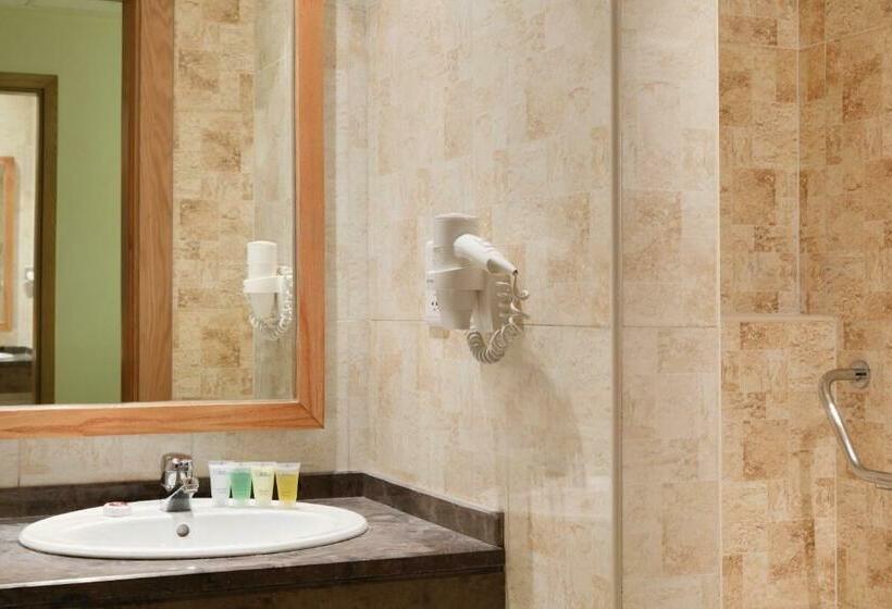 اتاق پرمیوم, Ramada Resort Dead Sea