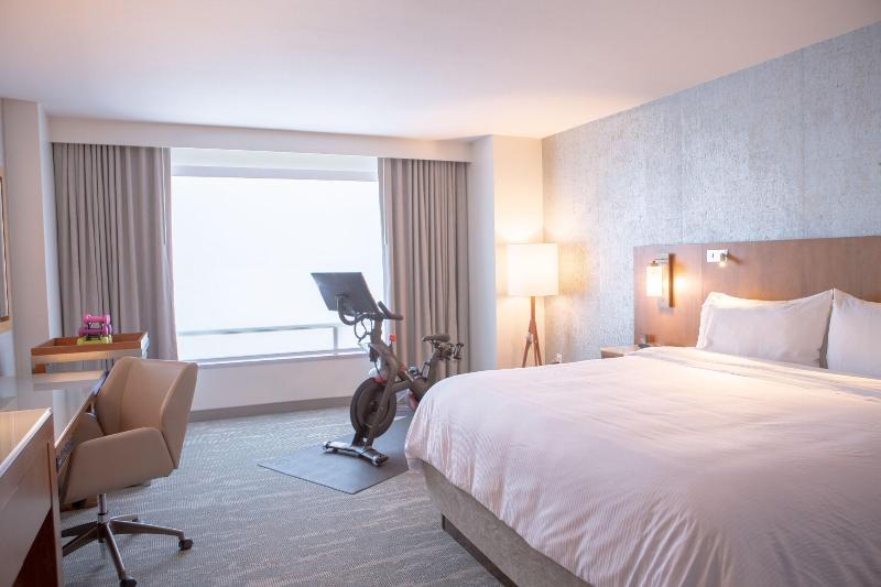 Стандартный Номер Кровать Кинг, The Westin Austin At The Domain