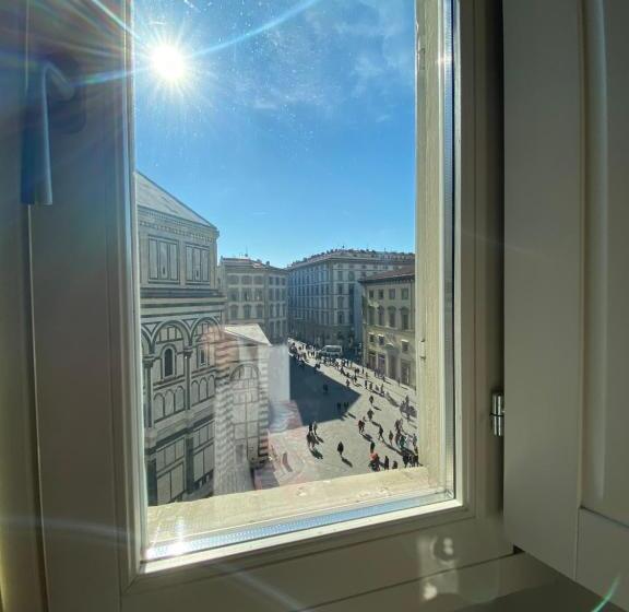 اتاق عادی, Duomo View