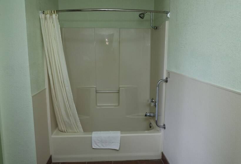 Номер Стандарт, Budget Inn