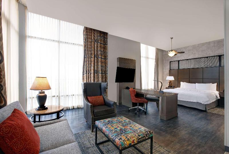 キングサイドベッドのスタンダードワンルーム, Hampton Inn & Suites Austin @ The University/capitol