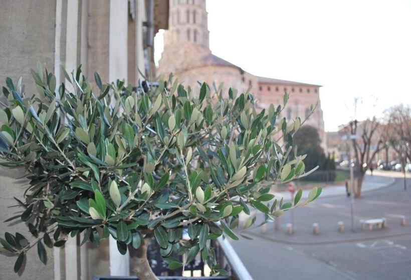 Номер Премиум, St Sernin