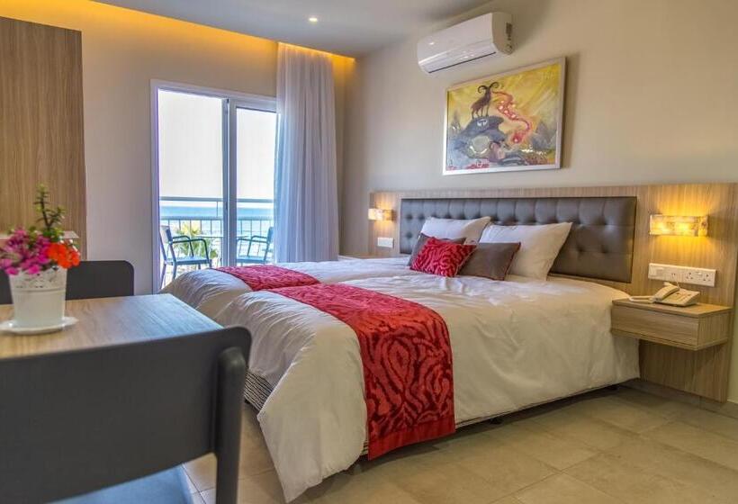 استودیوی استاندارد با چشم‌انداز دریا, Zodiac Hotel Apartments