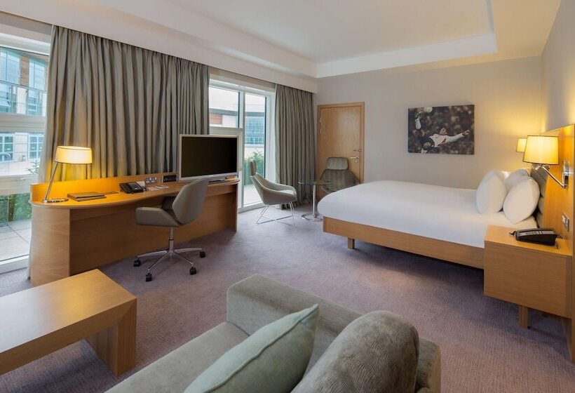 Полулюкс Кровать Кинг, Hilton At St George S Park, Burton Upon Trent