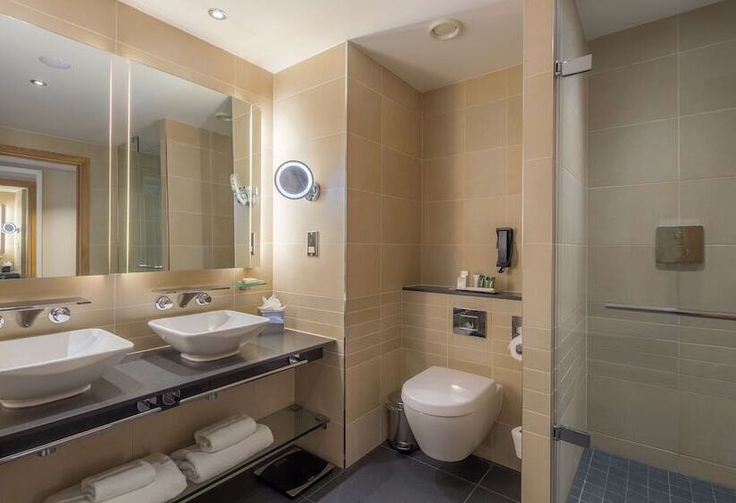 Полулюкс Кровать Кинг, Hilton At St George S Park, Burton Upon Trent