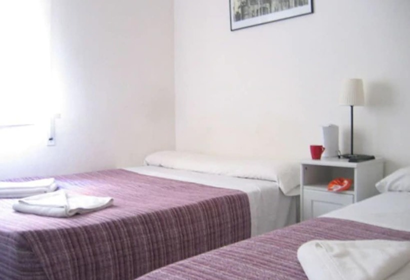 Номер Стандарт, Hostal Elkano