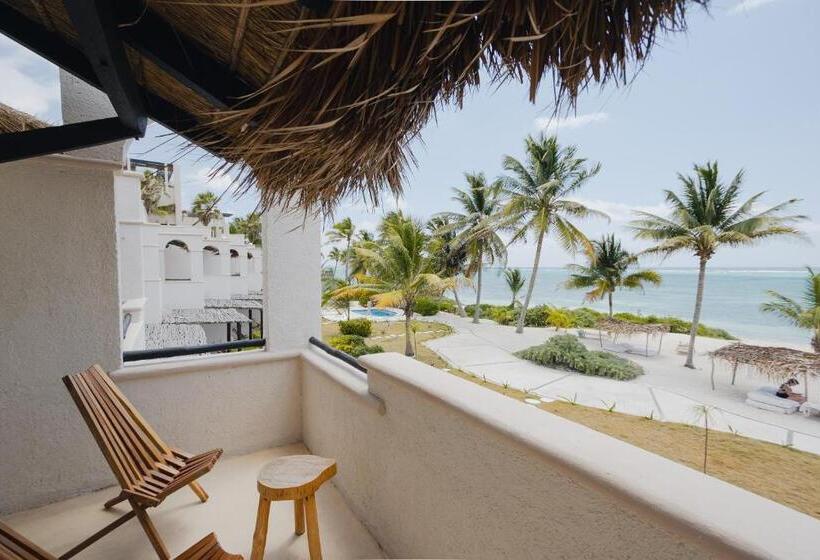 اتاق استاندارد با چشم‌انداز دریا, Pavoreal Beach Resort Tulum