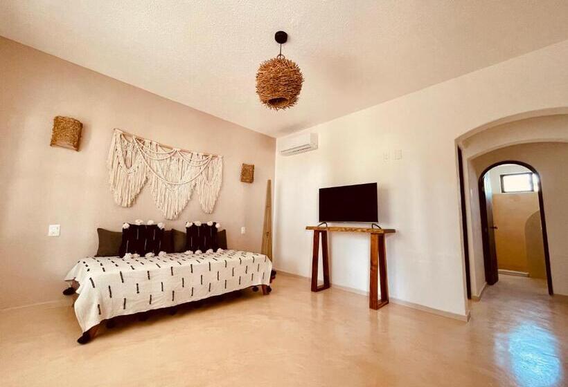 سوییت با چشم‌انداز باغ, Pavoreal Beach Resort Tulum