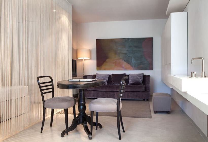 استودیوی لوکس, Riva Lofts Florence