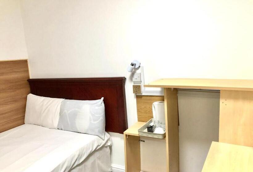 Номер Economy, Plaza London
