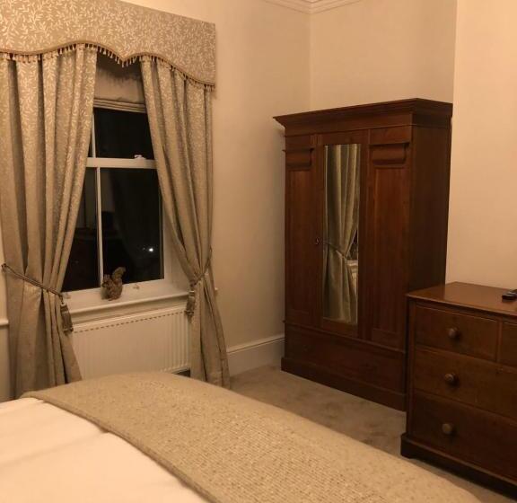 חדר סטנדרט עם מיטת קינג, The Old Lodge Guest House