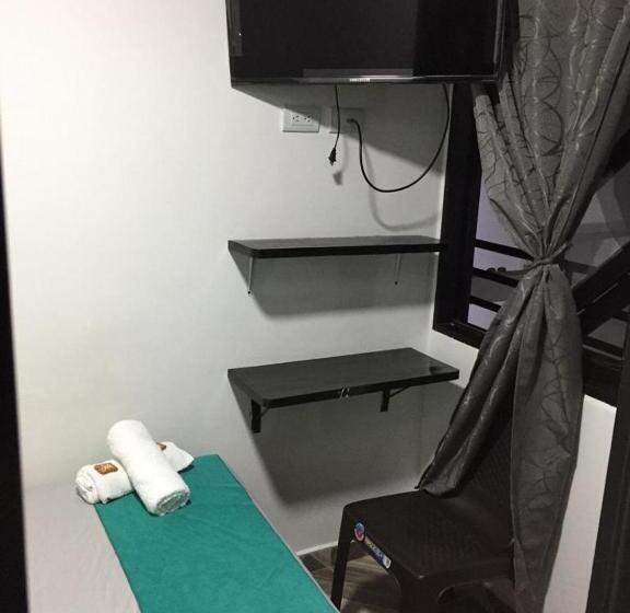 اتاق اکونومی, Samai