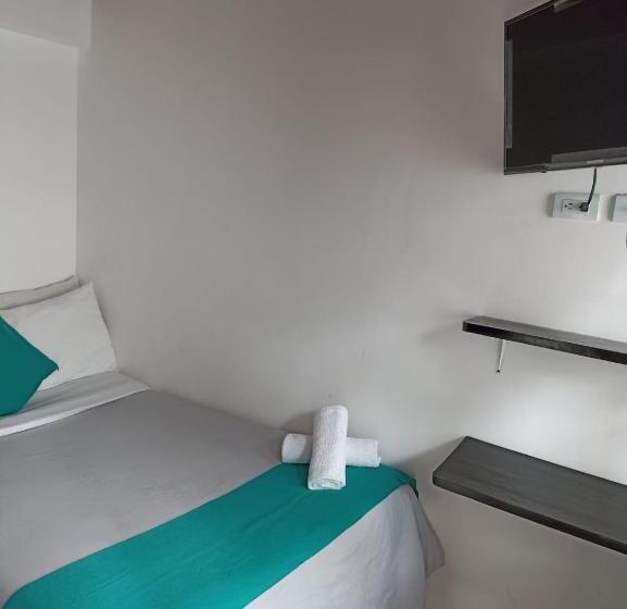 اتاق اکونومی, Samai