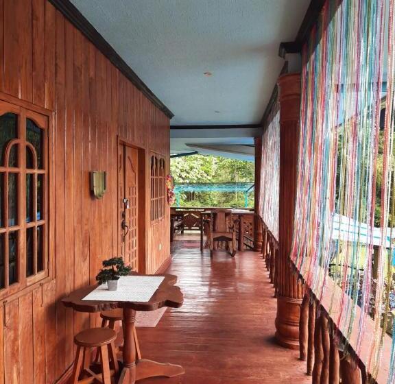 Вилла 1 Спальня Вид на Сад, Villa Corrales Homestay