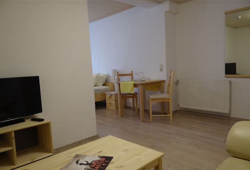 주니어 스위트, Alpenhaus Evianquelle