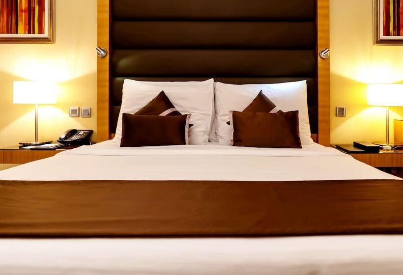 Номер Superior, Copthorne Hotel Sharjah