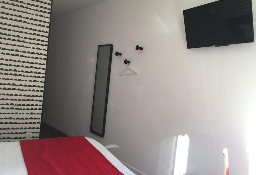 Номер Стандарт Трехместный, Hôtel Concorde