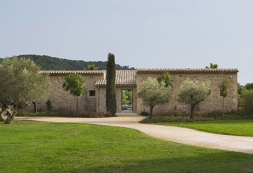 Люкс с Бассейном, Castell Son Claret   The Leading Hotels Of The World