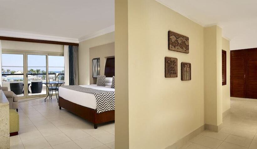 スイート(家族用), Coral Sea Holiday Resort And Aqua Park