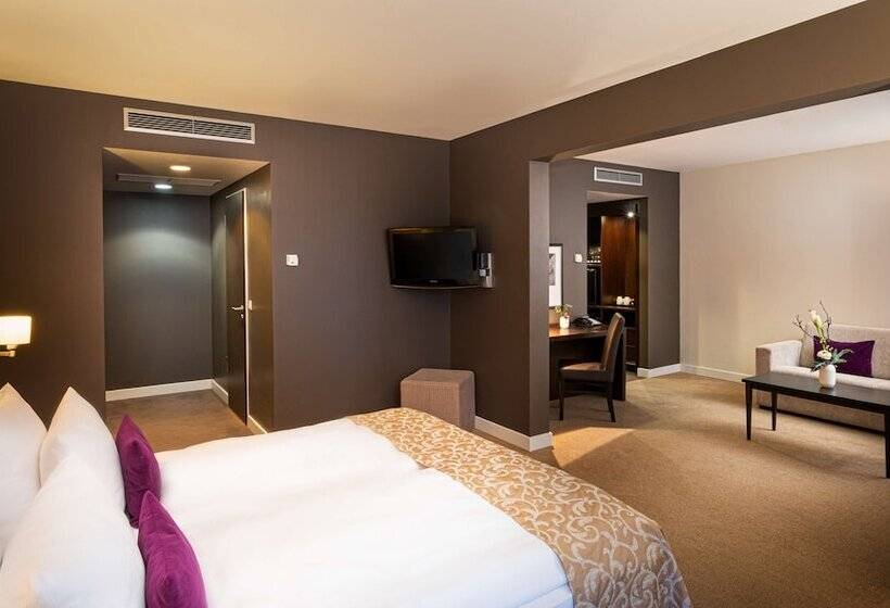 Полулюкс, The Rilano Hotel München