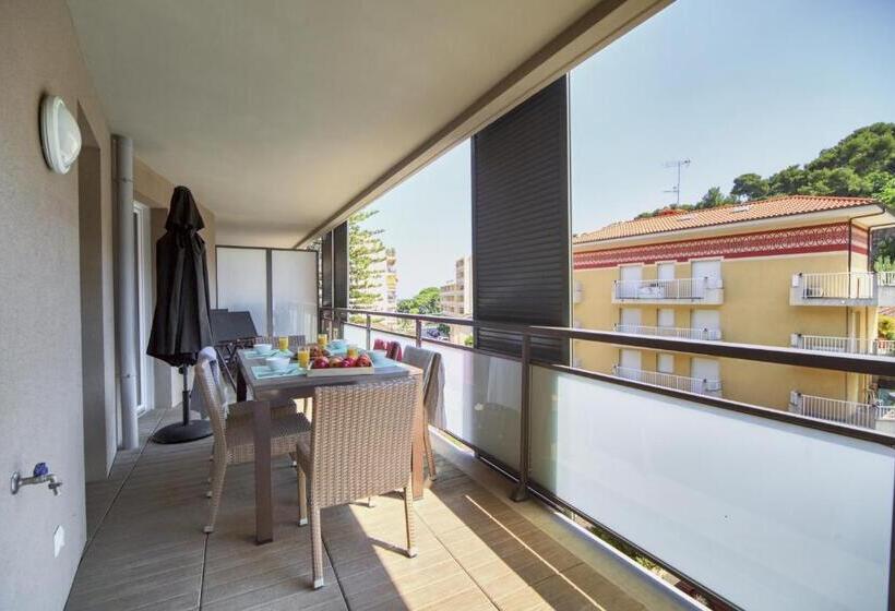 Апартаменты 2 Спальни, Residence Pierre & Vacances Premium Julia Augusta