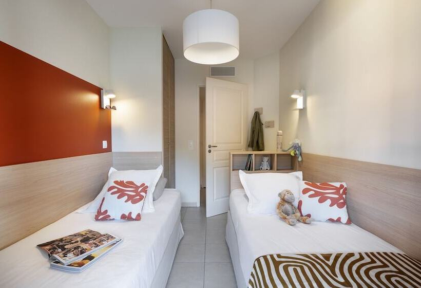 Апартаменты 2 Спальни с Балконом, Residence Pierre & Vacances Premium Julia Augusta