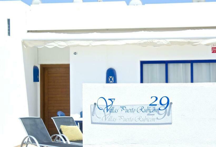 Вилла 3 Спальни с Бассейном, Villas Puerto Rubicon