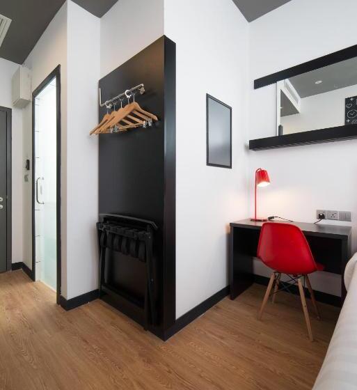 Номер Стандарт, Tune Hotel Klia   Klia2