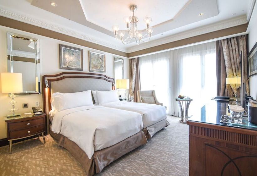 חדר סופריור, Waldorf Astoria Jerusalem
