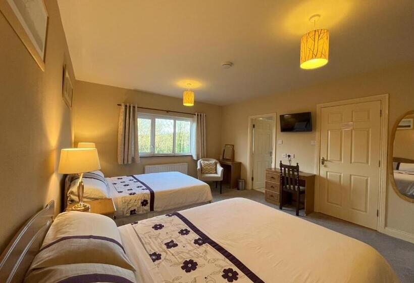 Семейный Номер, Pk Lodge B&b