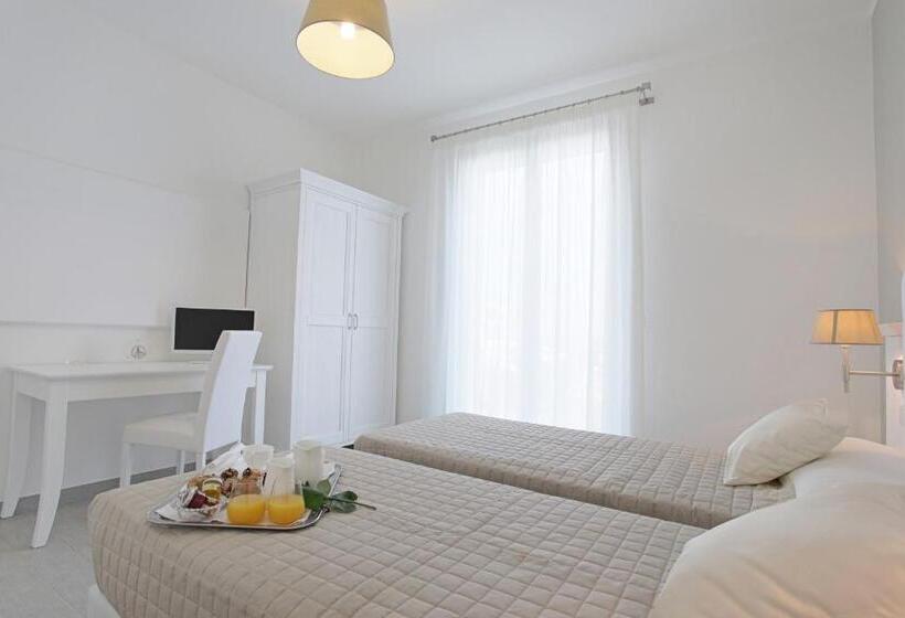 Номер Deluxe, Scala Dei Turchi Resort