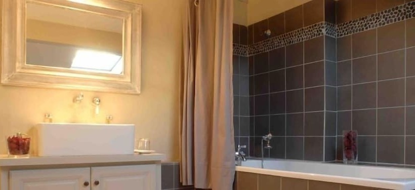 Люкс Вид на Горы, Le Couvent D Hérépian   Hôtel & Spa