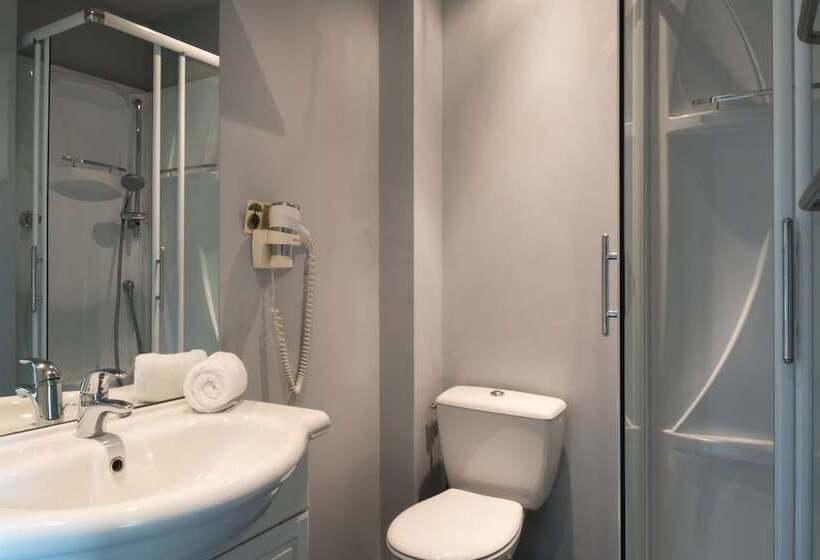 Номер Стандарт, The Originals City, Hôtel Le Causséa, Castres