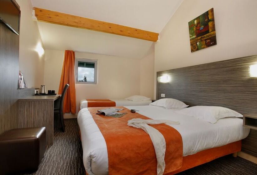 Трехместный Номер Комфорт, The Originals City, Hôtel L  Acropole, Saintetienne Sud