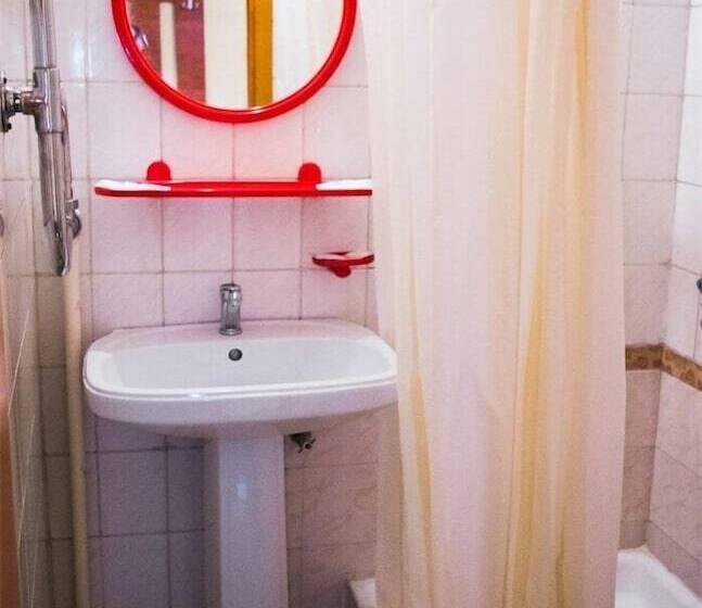 اتاق استاندارد با چشم‌انداز پارک, Magadan Health Resort
